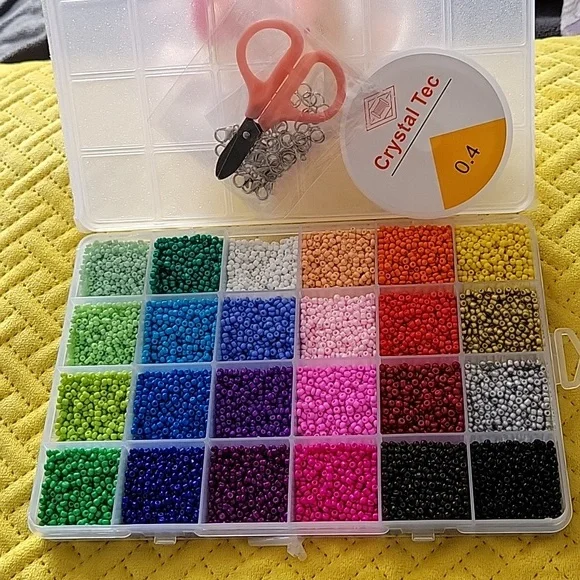 NWOT Seed Bead Jewelry Making Kit - Picture 2 of 10